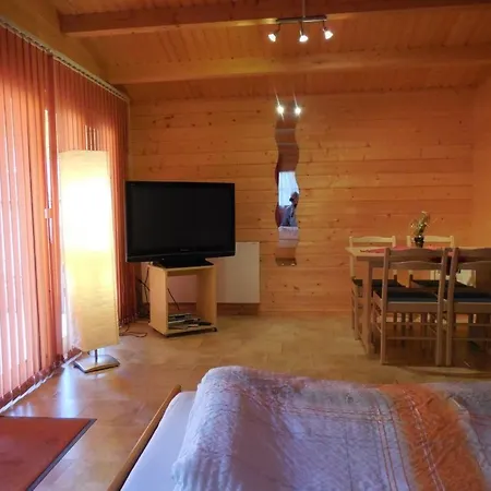 Ferienhaus-blockhaus-by-seeblick-ferien-edersee-waldeck 瓦尔德克